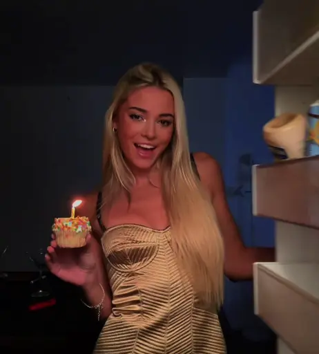 Image 11584539 from Livvy Dunne