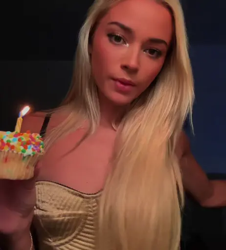 Image 11584541 from Livvy Dunne