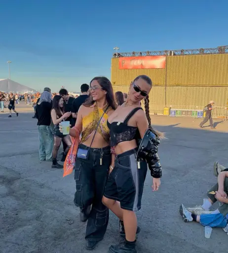 Image 11405108 from Emma Char (emmaa_char)