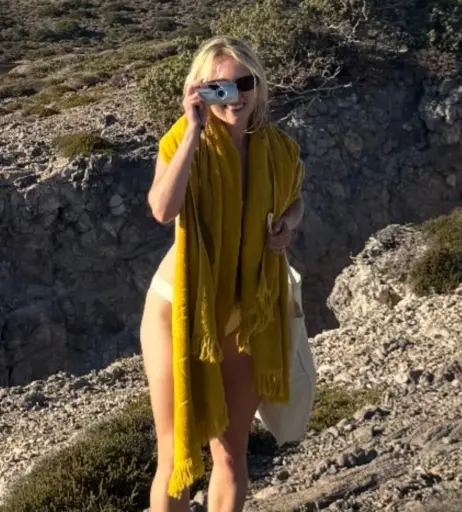 Image 11406509 from AnnaSophia Robb