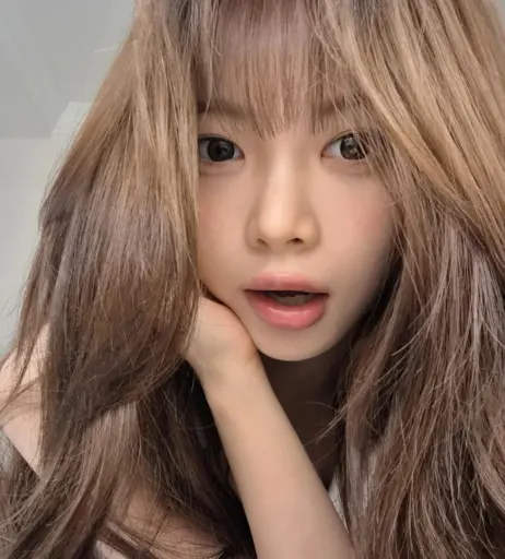 Image 11406460 from Hong Eunchae 홍은채 | LESSERAFIM