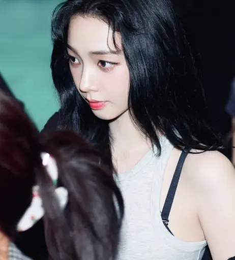 Image 11494400 from Karina (æspa / aespa)