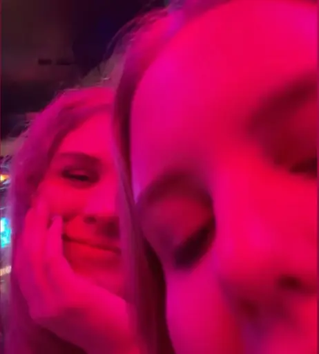 Image 11494034 from HoxieLoxie