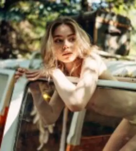 Image 11492527 from Alice Li