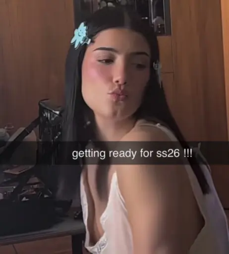 Image 11499013 from Charli D&#039;Amelio / Charli Damelio