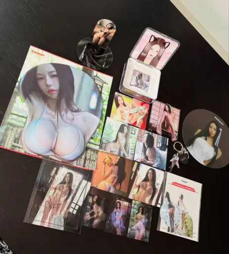 Image 11375176 from h___rvn | rvn1015 | 동그란 | Dongeuran