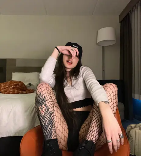 Image 11388122 from beebee ASMR