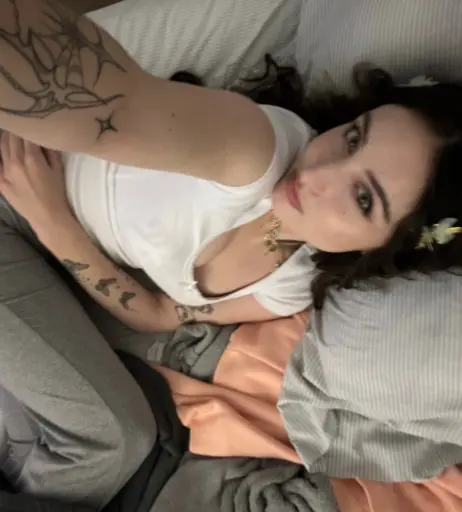 Image 11388385 from beebee ASMR