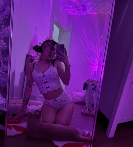Image 11388365 from beebee ASMR