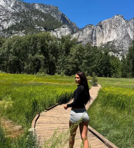 Image 11381802 from Luvstruck