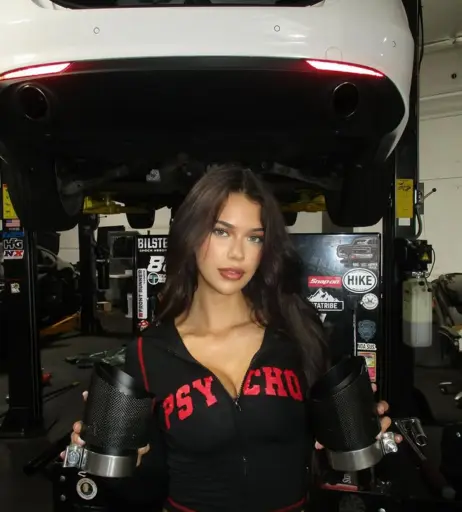 Image 11381864 from Luvstruck