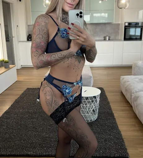 Image 1129977 from Lara Cumkitten