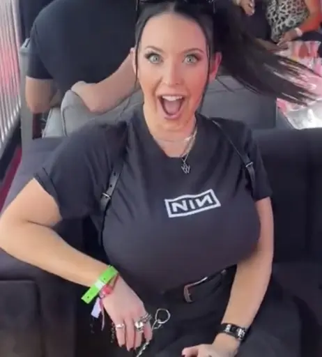 Image 1106876 from Angela White