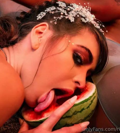Image 1102431 from Riley Reid