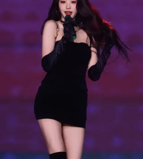 Image 12825735 from Jang Won-young / 장원영 WONYOUNG