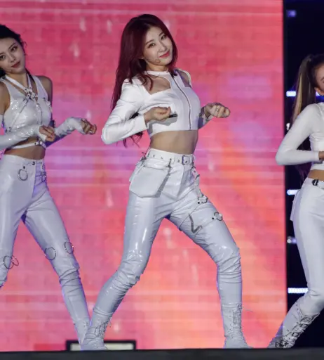 Image 12825763 from Yuna - ITZY (유나, Shin Yu Na)
