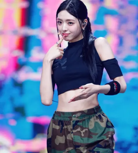 Image 12825768 from Yuna - ITZY (유나, Shin Yu Na)