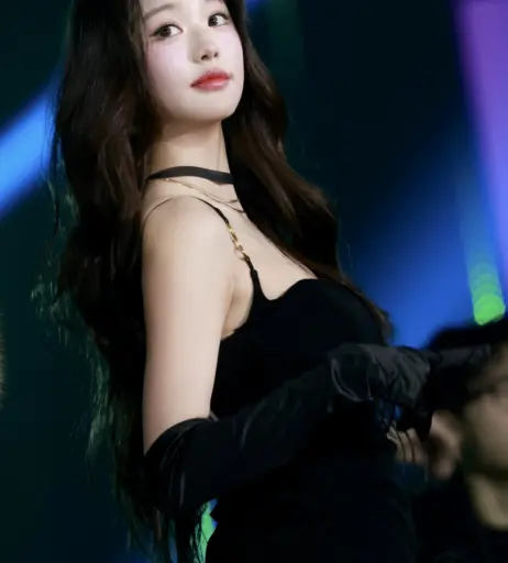 Image 12825744 from Jang Won-young / 장원영 WONYOUNG