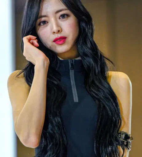 Image 12825770 from Yuna - ITZY (유나, Shin Yu Na)