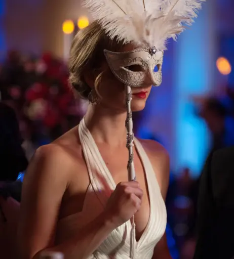 Image 12827337 from Emily VanCamp