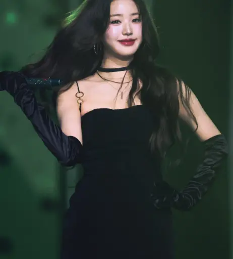 Image 12832035 from Jang Won-young / 장원영 WONYOUNG