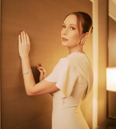 Image 12750062 from Hannah Einbinder