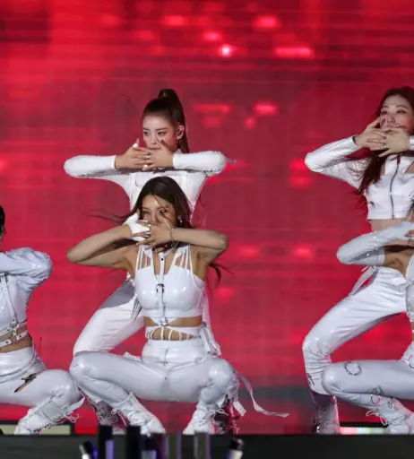 Image 12748156 from Yuna - ITZY (유나, Shin Yu Na)