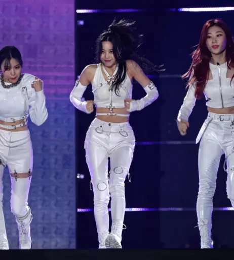 Image 12748159 from Yuna - ITZY (유나, Shin Yu Na)