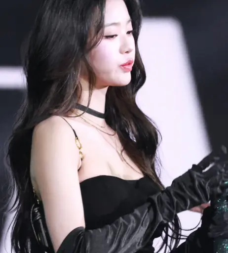 Image 12748143 from Jang Won-young / 장원영 WONYOUNG