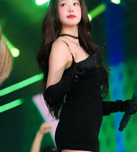 Image 12748145 from Jang Won-young / 장원영 WONYOUNG