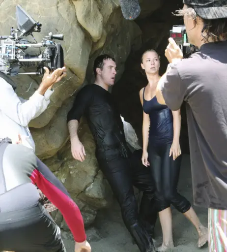 Image 12717676 from Emily VanCamp