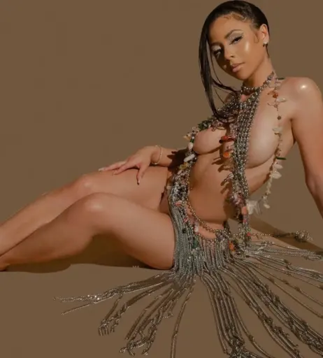 Image 12717269 from Mariah the Scientist / Mariah Amani Buckles / mariahthescientist