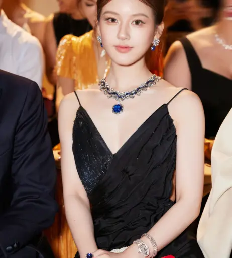 Image 12724234 from Zhao Lusi 赵露思