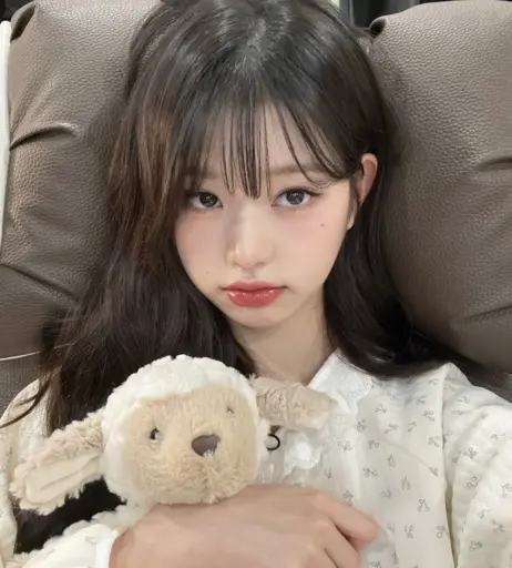 Image 12721977 from Jang Won-young / 장원영 WONYOUNG