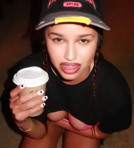 Image 12722945 from Tommy Genesis