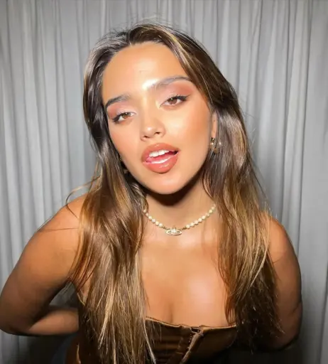 Image 12662716 from Maia Reficco