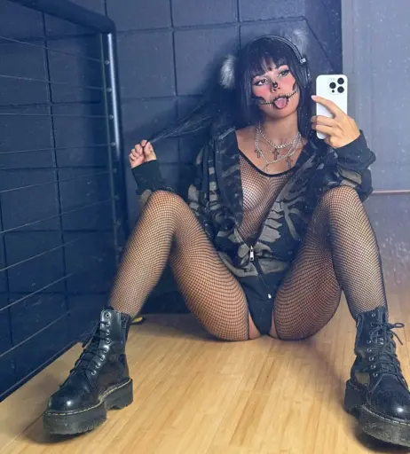 Image 12662312 from Nikki Barlowe