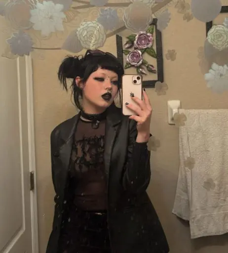 Image 12678543 from Vampirekitt3n | Valvampire | Peachyyval | kill.val