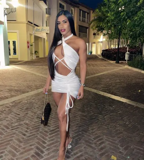 Image 12642654 from @mulatafit / Sunny Doria Vargas