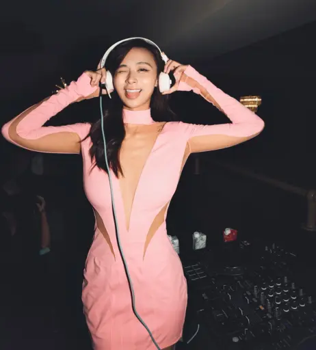 Image 12632761 from 𝐖𝐄𝐒𝐓 𝐓𝐔𝐍𝐆 梁西童