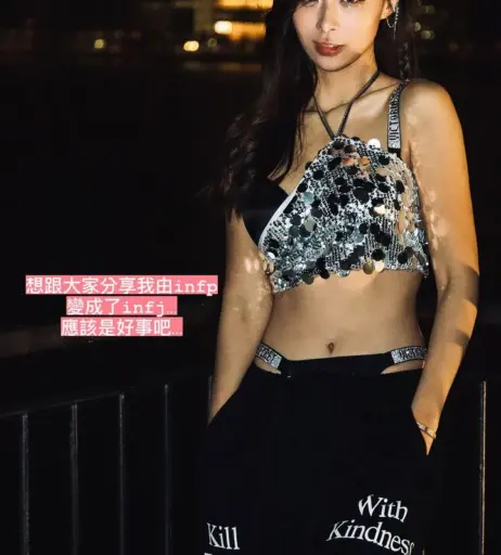 Image 12632765 from 𝐖𝐄𝐒𝐓 𝐓𝐔𝐍𝐆 梁西童