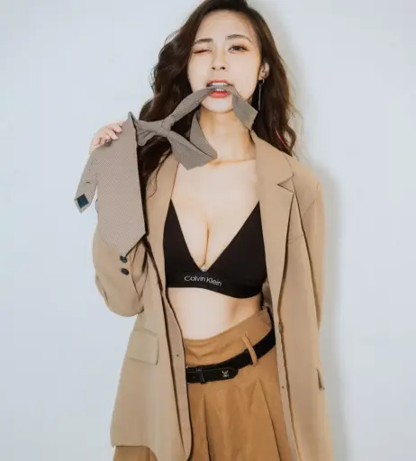 Image 12632756 from 𝐖𝐄𝐒𝐓 𝐓𝐔𝐍𝐆 梁西童