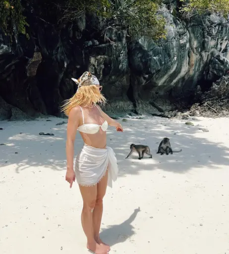 Image 12681636 from Barbara França
