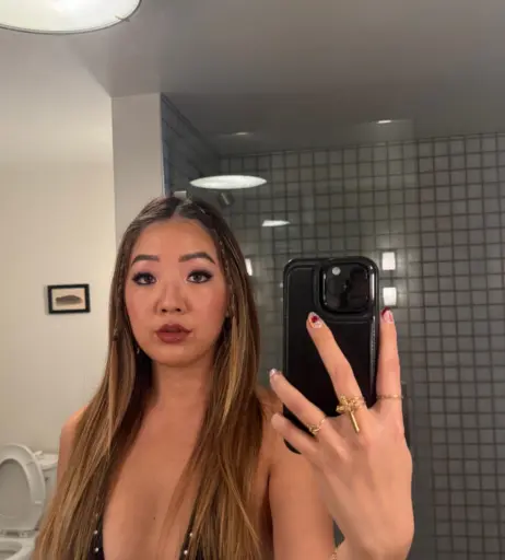 Image 12680172 from Simona Shao