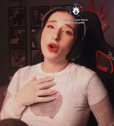 Image 12555216 from Pqueen (Turkish Streamer)