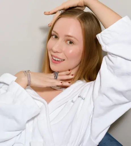 Image 12559187 from Hannah Einbinder