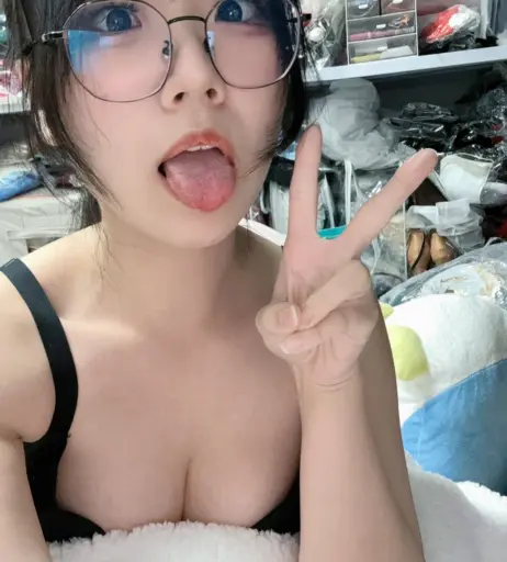 Image 12564276 from yuenkl._