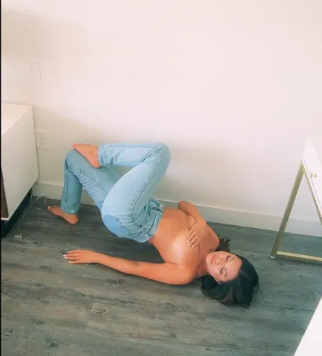 Image 12575813 from Julia Kelly