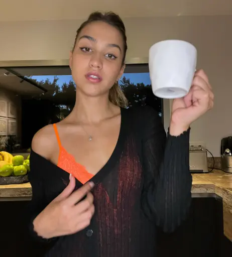 Image 12575689 from Mikaela Lafuente / Mika Lafuente