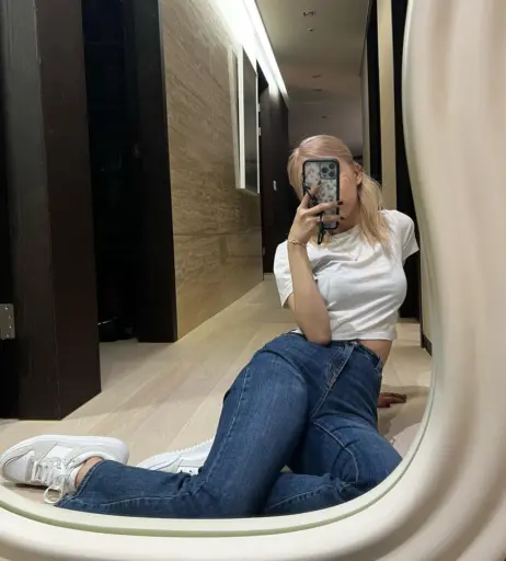 Image 12576440 from Rosé || Roseanne Park - BLΛƆKPIИK ( BLACKPINK )